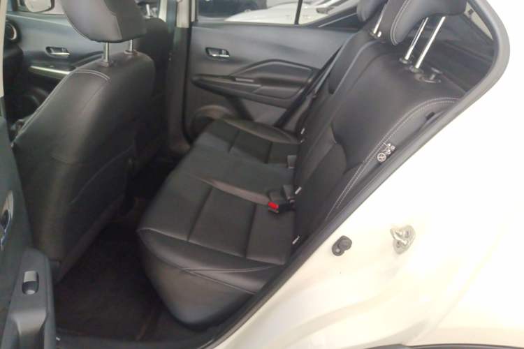 Used Nissan Kicks 2021 1.5L XV CVT Smart Connect Luxury Edition