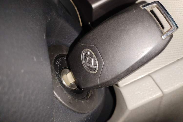 Used SAIC MAXUS G10 2022 2.0T Automatic Elite Edition Gasoline 7-Seater
