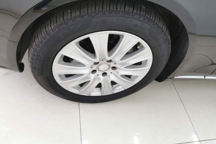 Used Mercedes-Benz S-Class 2014 S 320 L Business Model