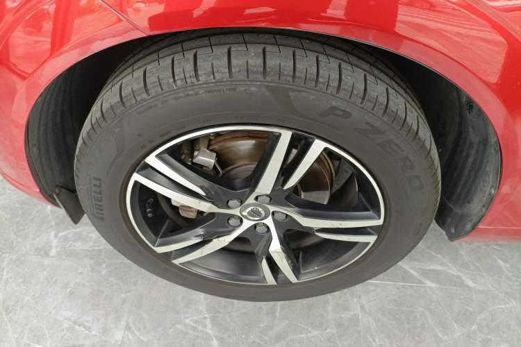 Used Volvo XC60 2018 T5 4x4 Zhiya Sport Edition
