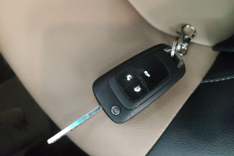 Used Chevrolet Monza 2022 320 Automatic Enjoyment Sunroof Version
