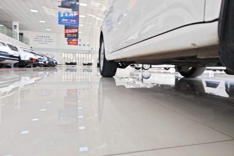 Used Volkswagen Lavida 2013 Restyled Classic 1.6L Automatic Comfort Edition
