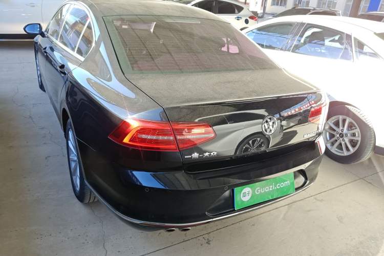 Used Volkswagen Magotan 2018 330TSI DSG Advanced Model
