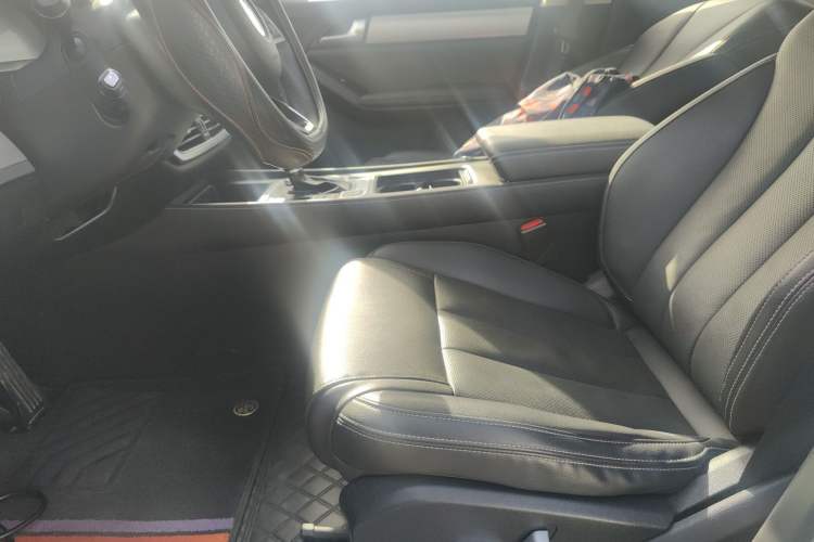 Used BYD Tang 2019 2.0T Automatic SmartConnect Luxury Version 5 Seats China VI Standard