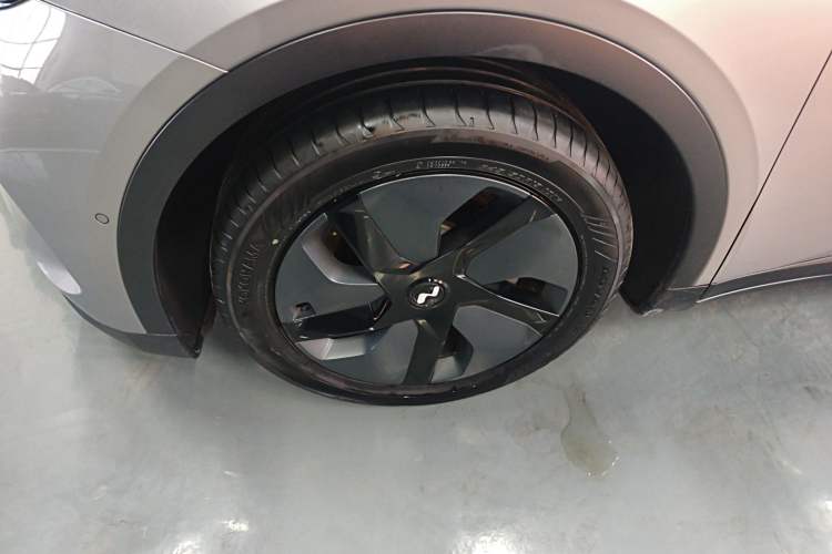 Used ONVO L60 2024 60 kWh Rear-Drive Version