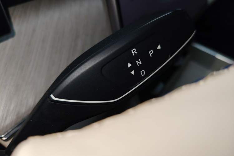 Used Chery Fengyun T9 2024 120 Long-Range Flagship Version 7 Seats Ternary Lithium