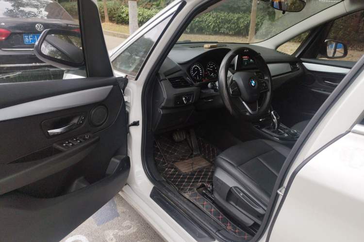 Used BMW 2 Series Gran Tourer 2018 220i Leading Model
