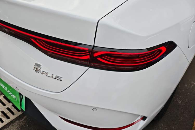 Used BYD Qin PLUS 2025 DM-i Smart Drive 55KM Leading Model
