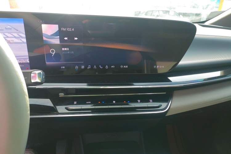 Used Buick E4 2023 Deluxe Edition
