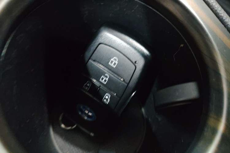 Used Toyota Sienna 2023 2.5L Hybrid Comfort Edition
