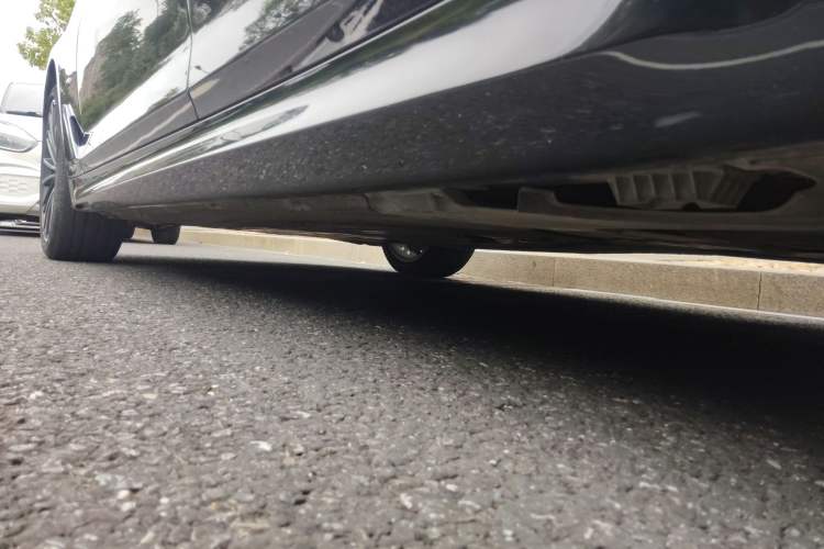 Used BMW 5 Series 2022 Restyled 530Li Leading Edition M Sport Package
