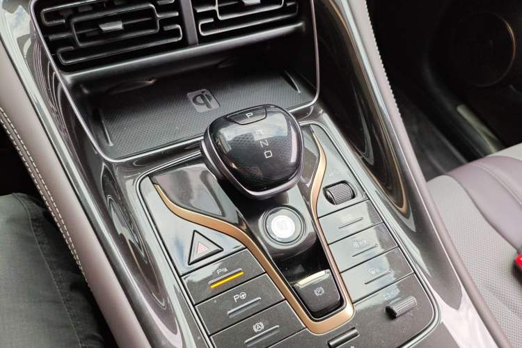 Used BYD Frigate 07 2023 DM-i 205KM Flagship Model
