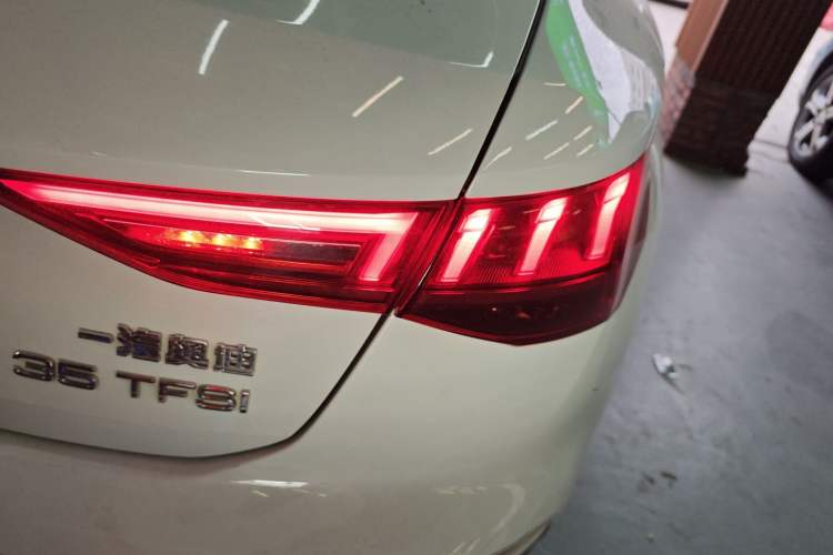 Used Audi A3 2021 Sportback 35 TFSI Fashionable Sports Model
