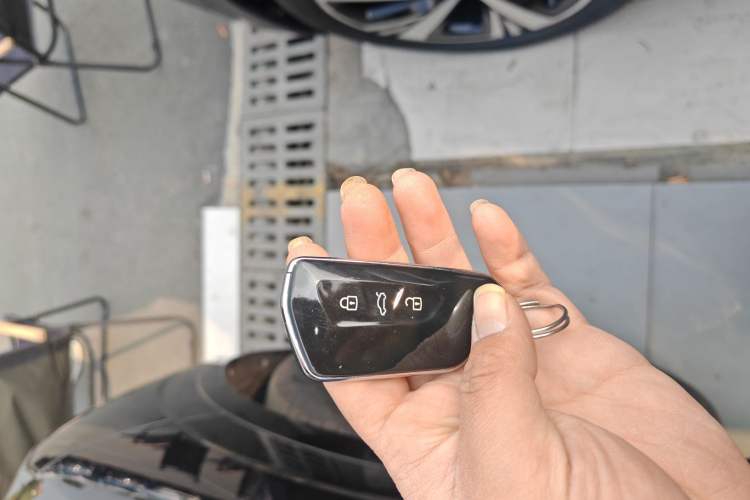 Used Volkswagen ID.6 CROZZ 2022 Long-Range PRO Edition