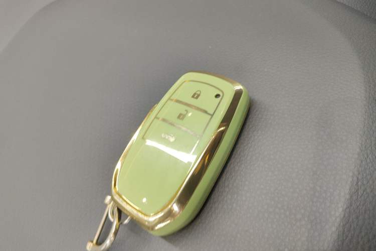 Used Toyota FRONTLANDER 2023 2.0L CVT Sport Edition
