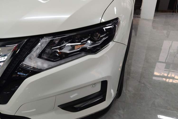 Used Nissan X-Trail 2021 2.5L CVT 4WD XL ITS Luxury Commemorative Edition
