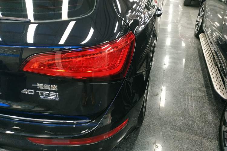 Used Audi Q5 2017 Plus 40 TFSI Ambition Model