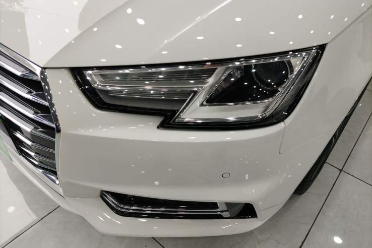 Used Audi A4L 2019 40 TFSI Ambition China VI