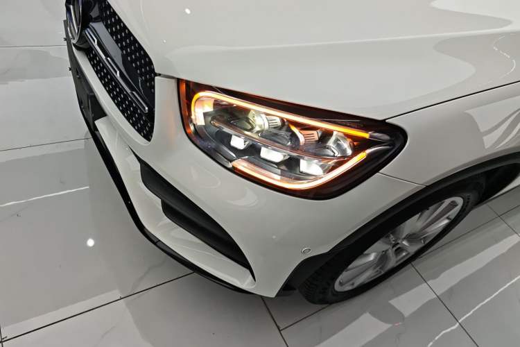 Used Mercedes-Benz GLC Coupe 2020 GLC 260 4MATIC Coupe SUV
