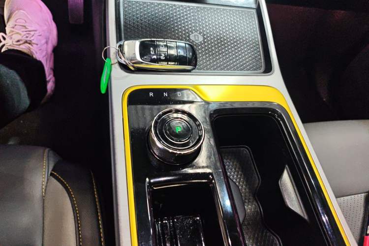 Used AION Y 2022 70 Tech Edition Lithium Iron Phosphate
