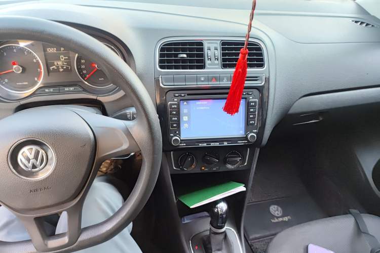 Used Volkswagen Polo 2014 1.4L Automatic Comfort Edition