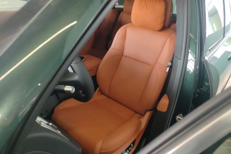 Used Li Auto L7 2025 Max Smart Refresh Edition
