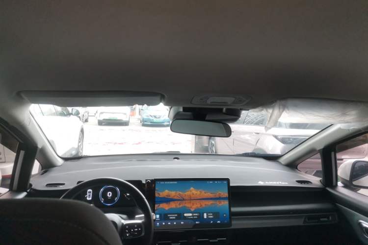 Used AION Y 2023 Plus 510 Enjoy Edition
