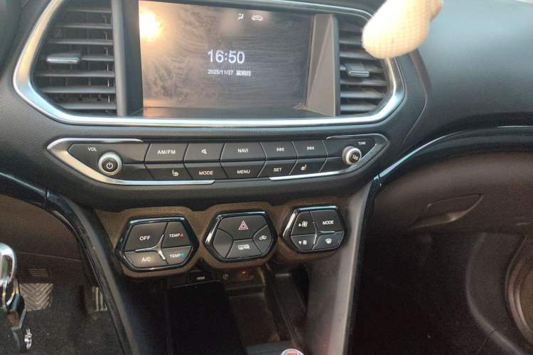 Used GAC Trumpchi GS4 2015 200T Manual Luxury Edition