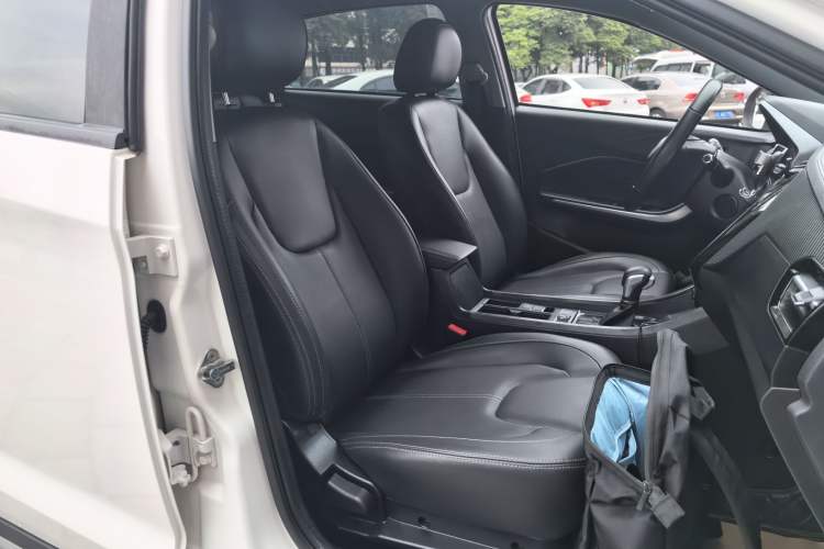 Used Chery Tiggo 3X 2021 PLUS 1.5L CVT Thrilling Red Date Edition
