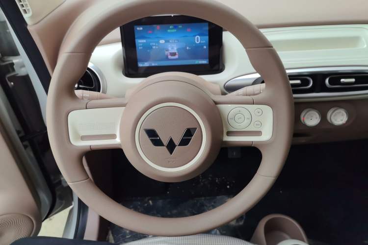 Used Wuling Hongguang MINIEV 2025 Four-Door Version Advanced Edition