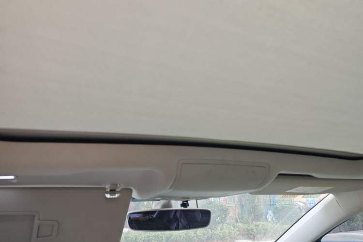 Used Volkswagen Touran 2016 Volkswagen Touran L 280TSI DSG Comfort Edition
