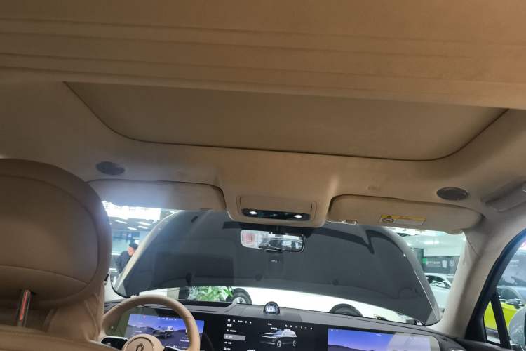 Used Hima AITO M9 2025 Extended-Range Ultra Version 52 kWh 6-Seater
