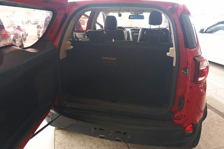 Used BYD Yuan 2016 1.5L Manual Comfort Model
