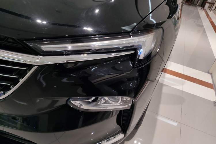 Used Buick Enclave 2020 28T Two-Wheel Drive Prestige Version