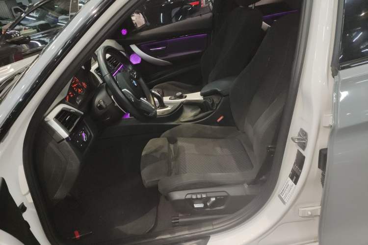 Used BMW 3 Series 2017 320i M Sport
