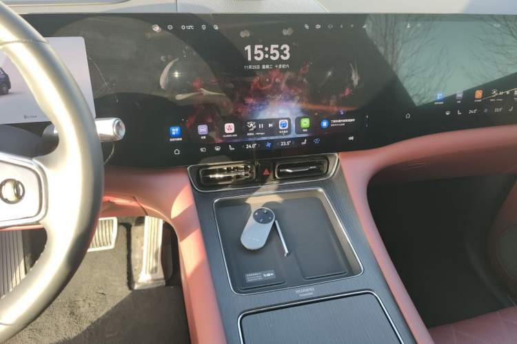 Used Hima AITO M8 2025 Extended-Range Ultra Version 53.4 kWh 5-Seater Edition