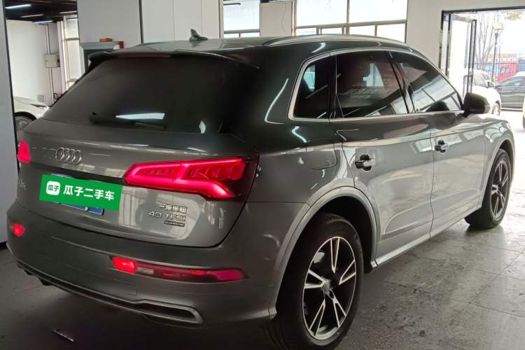 Used Audi Q5L 2020 Updated 40 TFSI Prestige Fashion Edition
