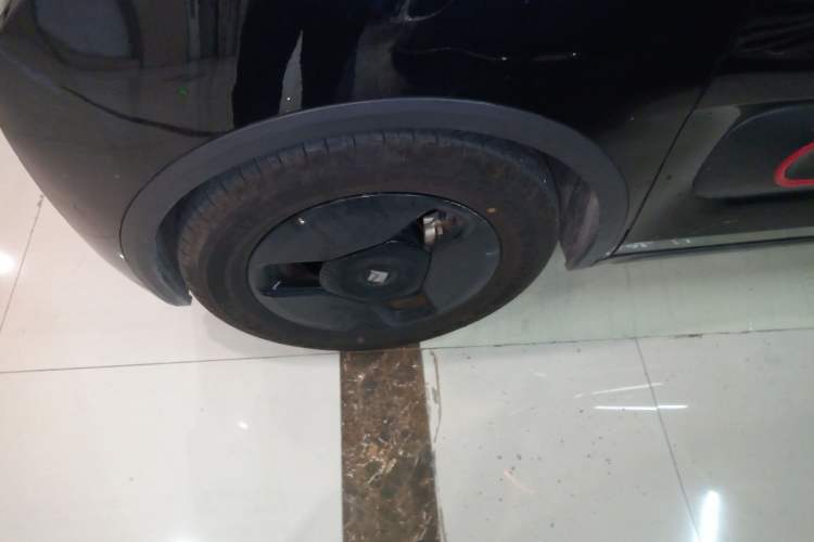 Used Baojun KiWi EV 2022 Artist Lite Edition Lithium Iron Phosphate
