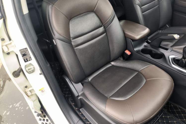 Used GAC Trumpchi GS4 2015 200T Manual Luxury Edition