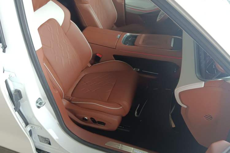 Used VOYAH FREE 2024 Ultra-Long Range Intelligent Driving Version
