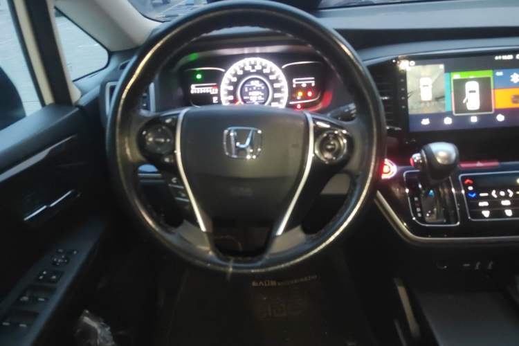 Used Honda Odyssey 2018 2.4L Luxury Edition
