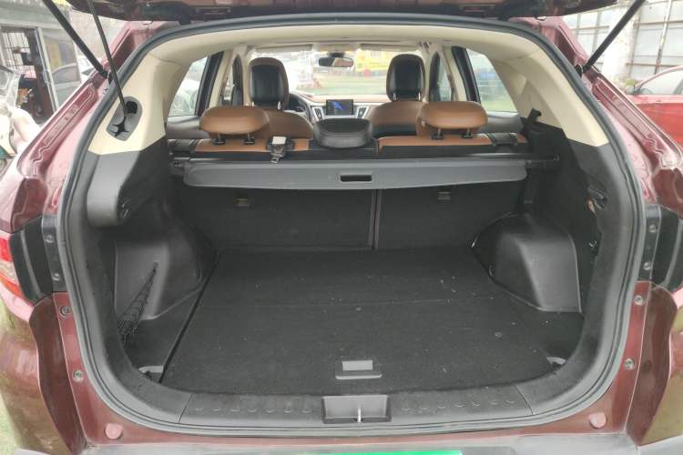 Used Soueast DX7 2017 1.5T Automatic Luxury Model
