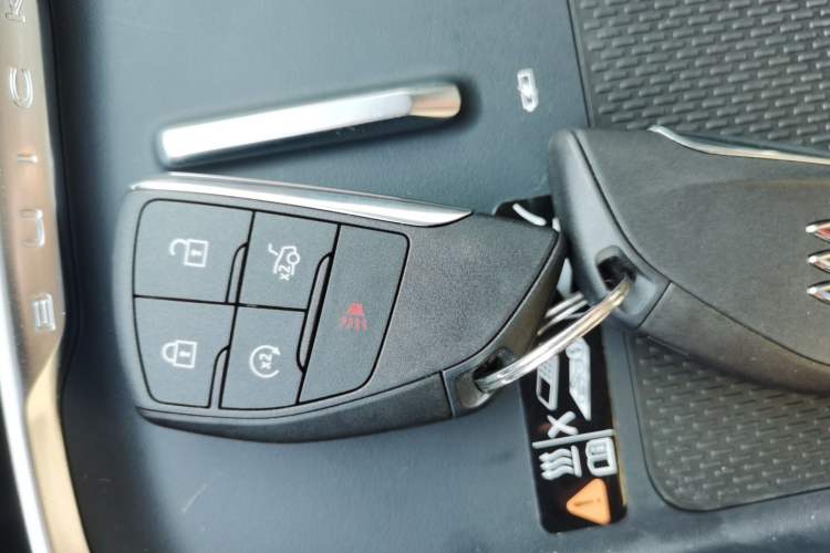 Used Buick LaCrosse 2025 28T Platinum Edition
