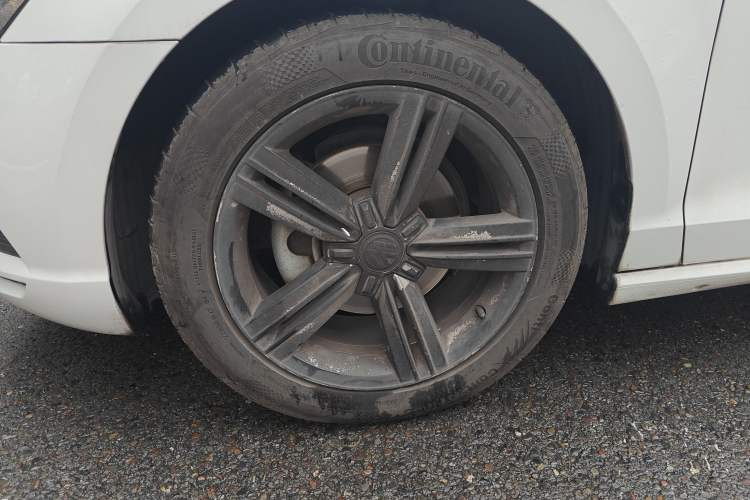 Used Volkswagen Lamando 2015 280TSI DSG Comfort Edition