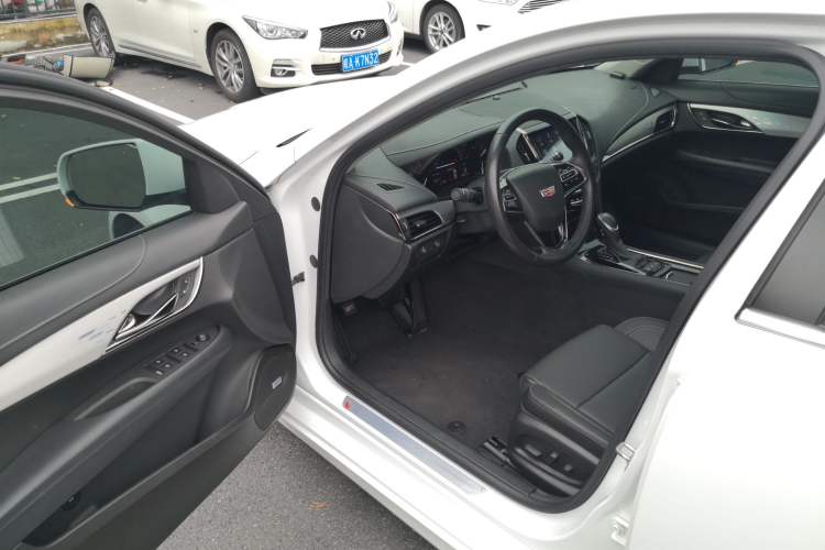 Used Cadillac ATS-L 2017 28T Fashion Edition
