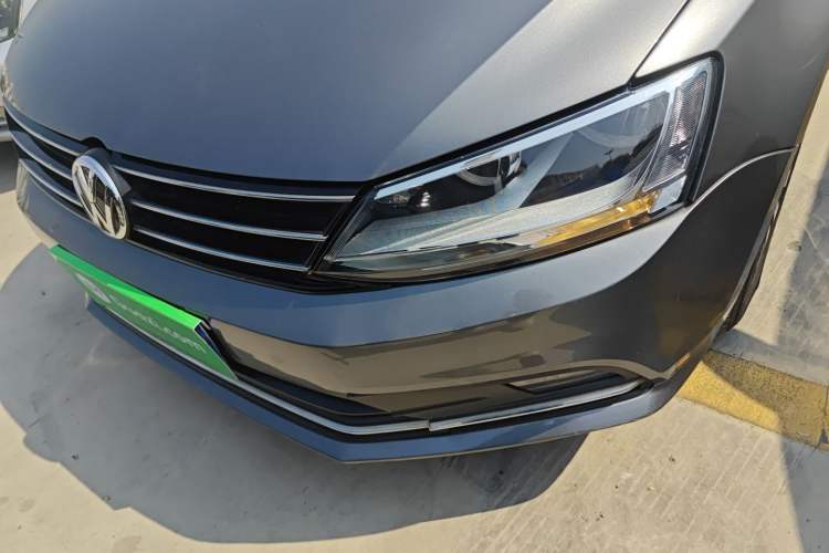 Used Volkswagen Sagitar 2017 1.6L Automatic Comfort Model
