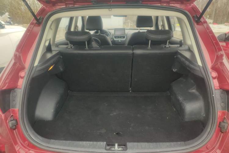 Used Bestune X40 2017 1.6L Automatic Prestige Edition
