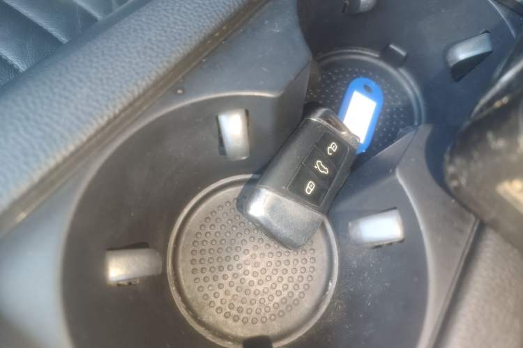 Used Volkswagen Magotan 2017 330TSI DSG Leading Model
