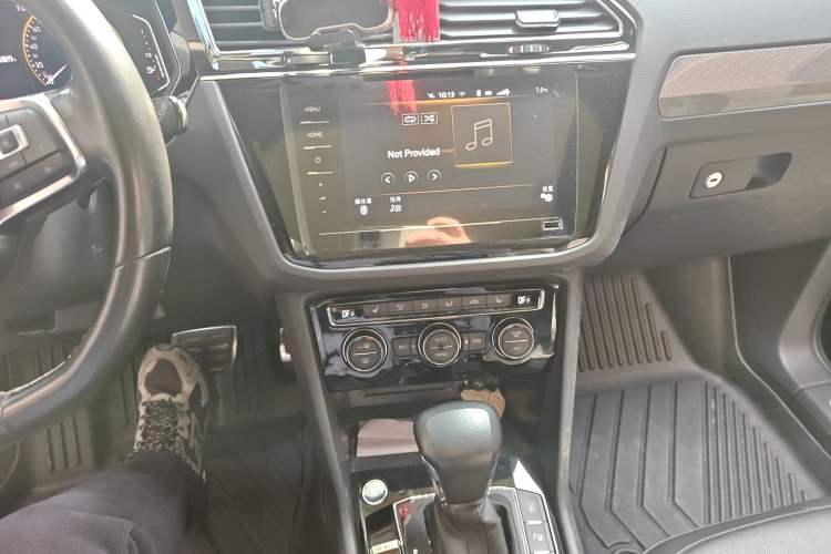 Used Volkswagen Tiguan L 2021 330TSI Automatic Two-Wheel Drive R-Line Enhanced Edition
