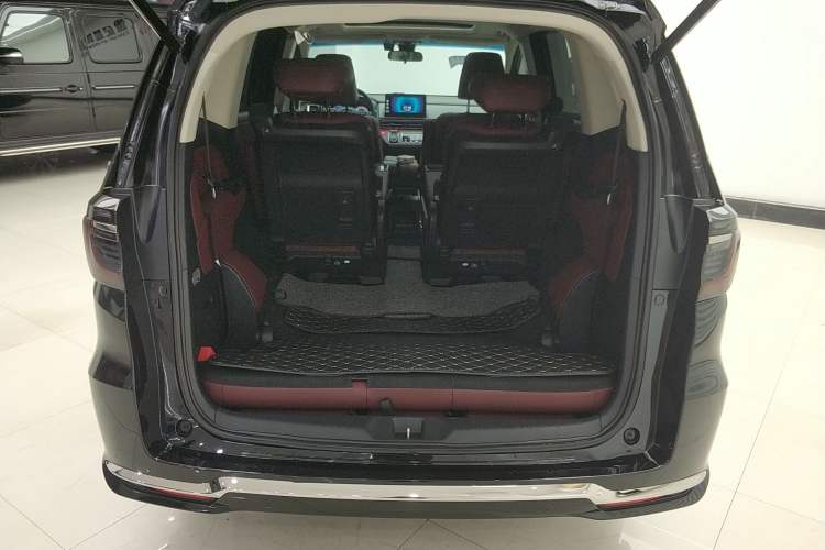 Used Honda Elysion 2022 2.0L eHEV Prestige Edition
